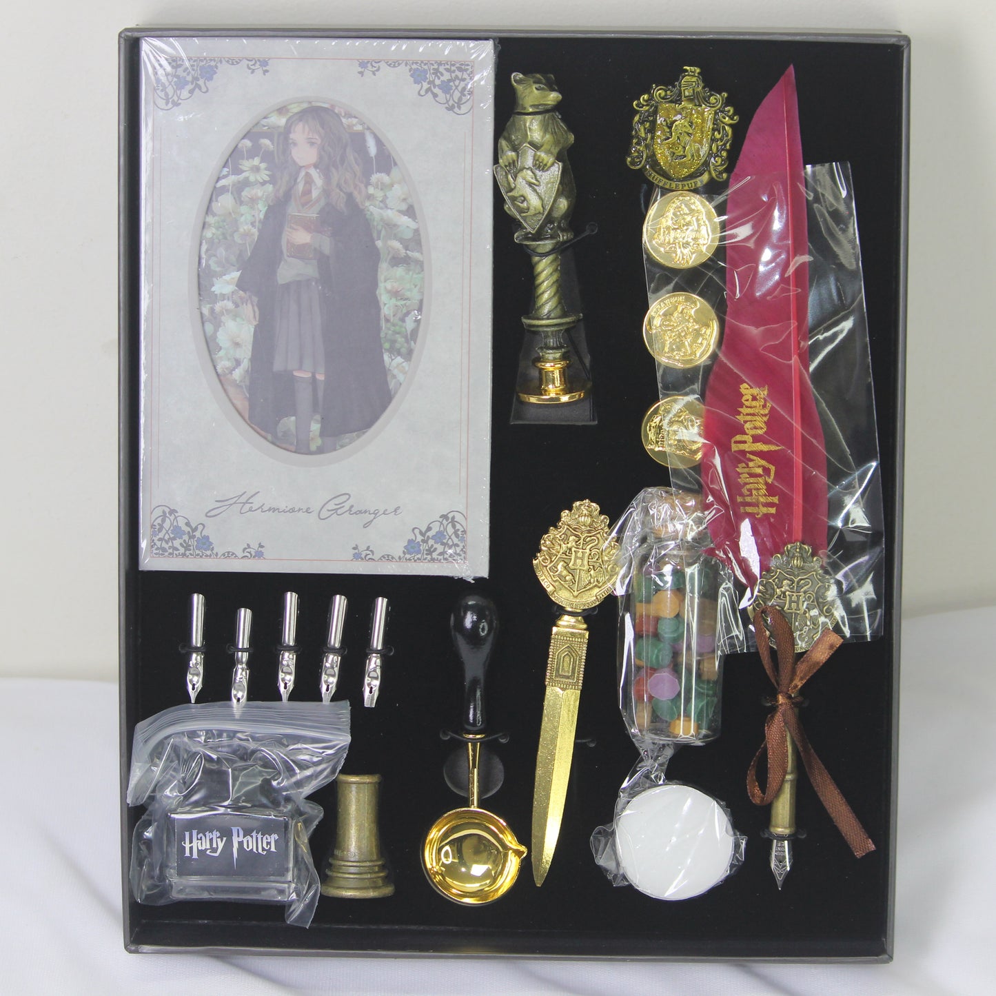 Hermione Granger Gryffindor Magical Stationery Gift Box (Red)