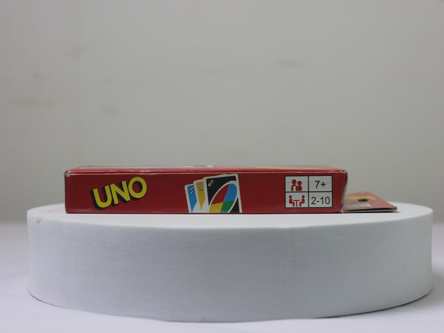 UNO Classic Card Game | Family & Party Game for Kids and Adults (2–10 Players)