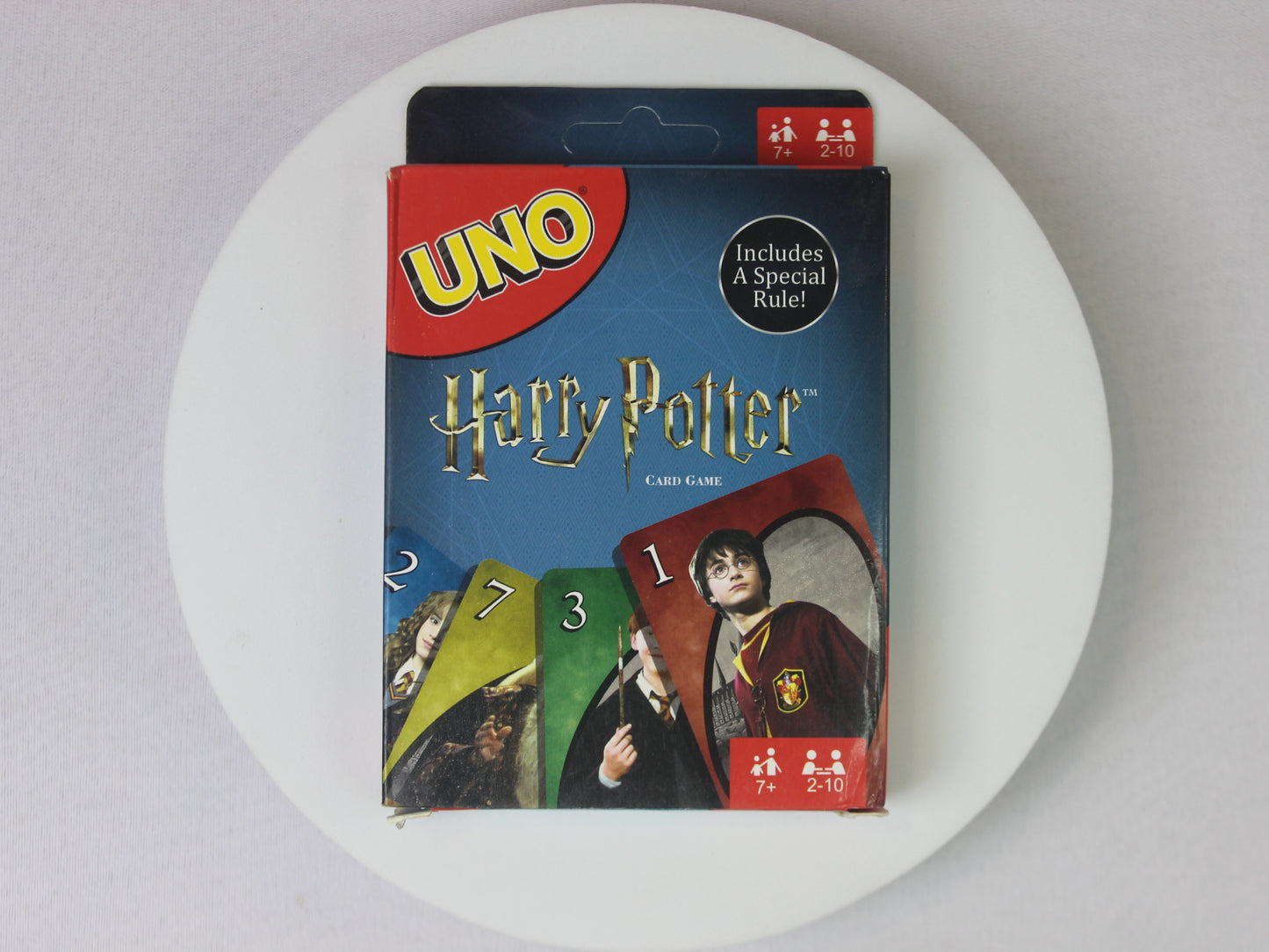 UNO Harry Potter Card Game – Wizarding World Edition